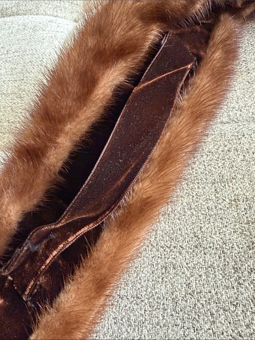 Vintage Mink Fur Scarf Brown Genuine Fur 35” Clip Closure - Picture 6 of 8
